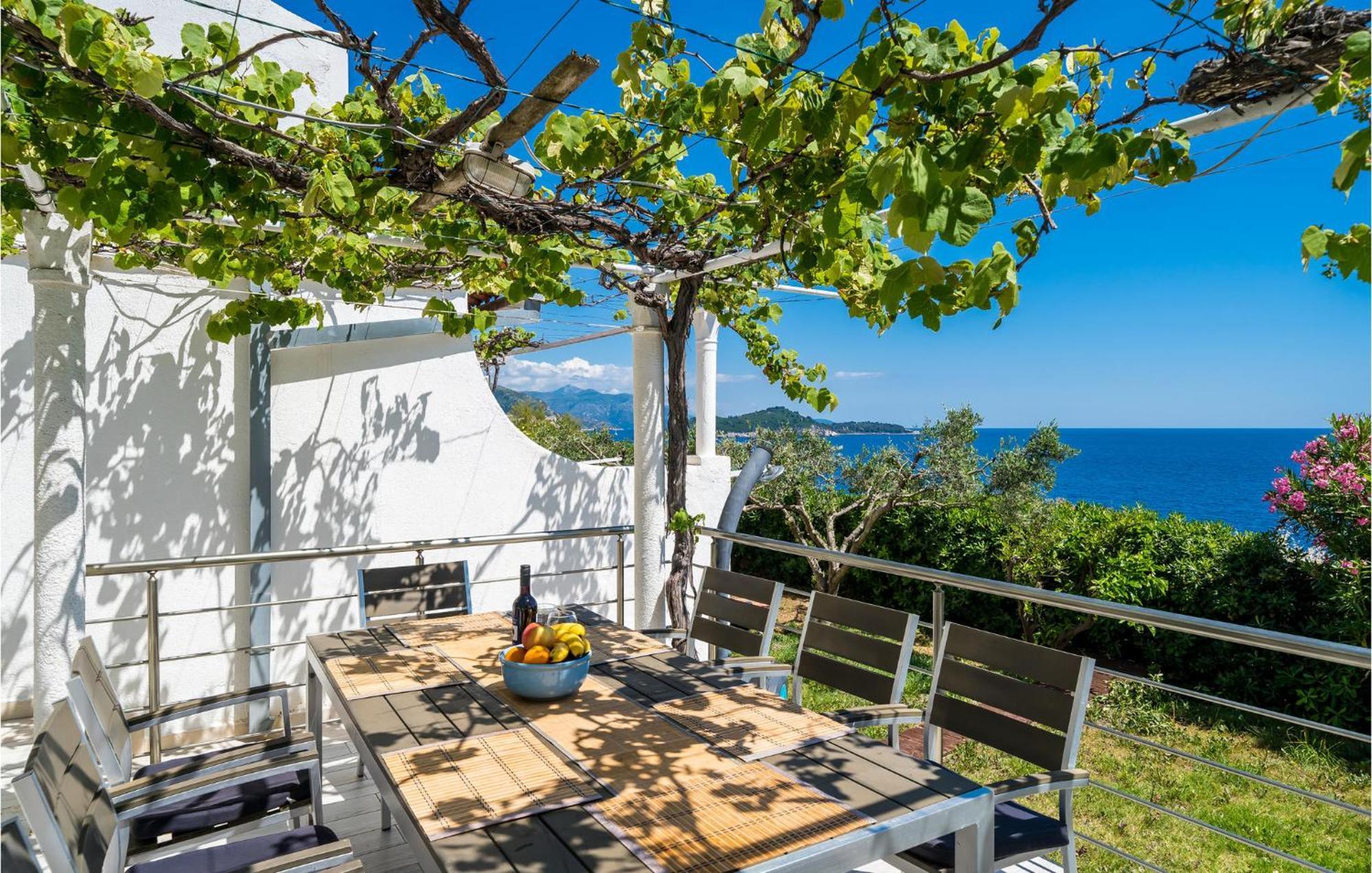 Cozy Apartment In Dubrovnik With House Sea View Exterior photo