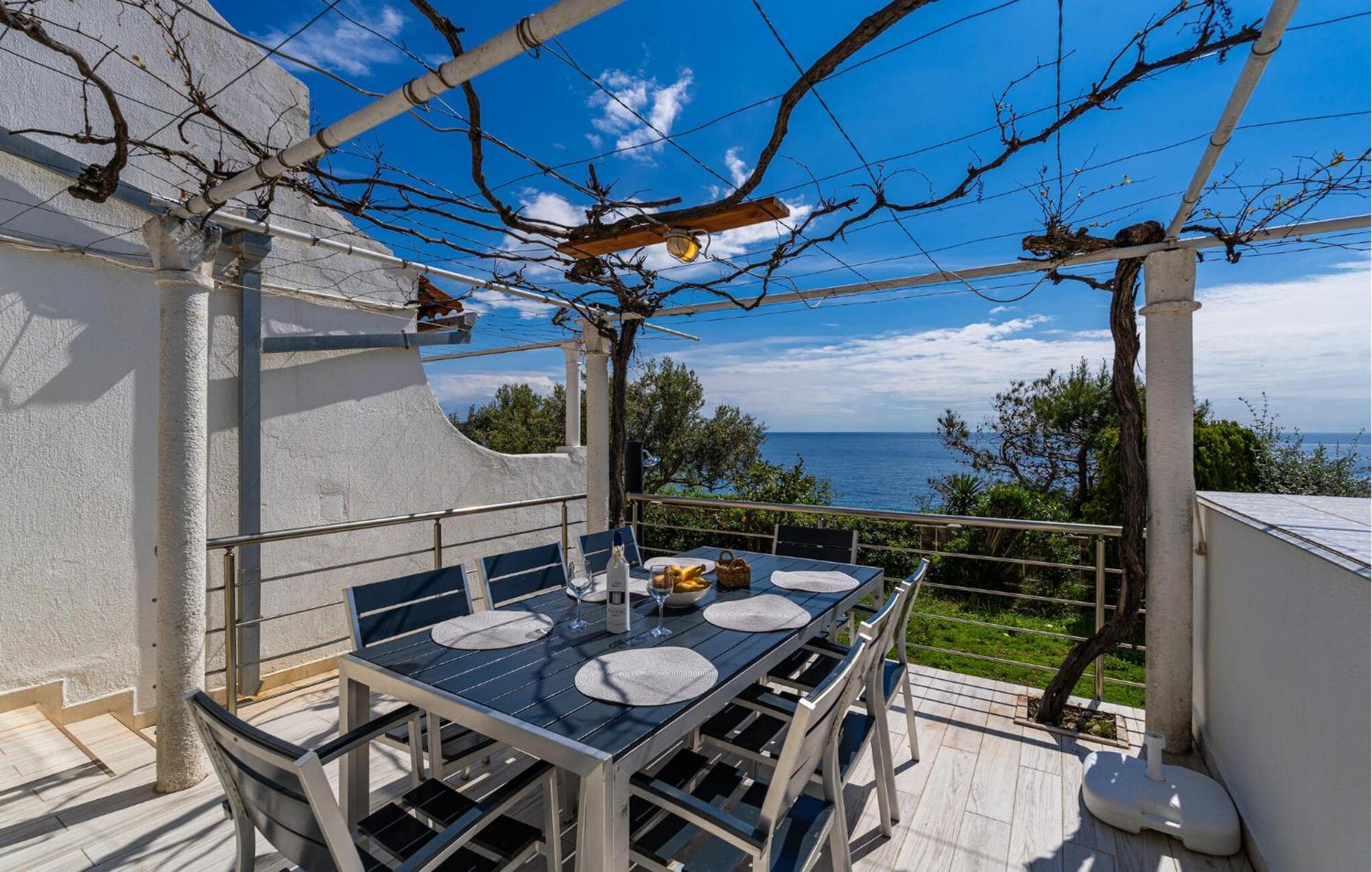 Cozy Apartment In Dubrovnik With House Sea View Exterior photo